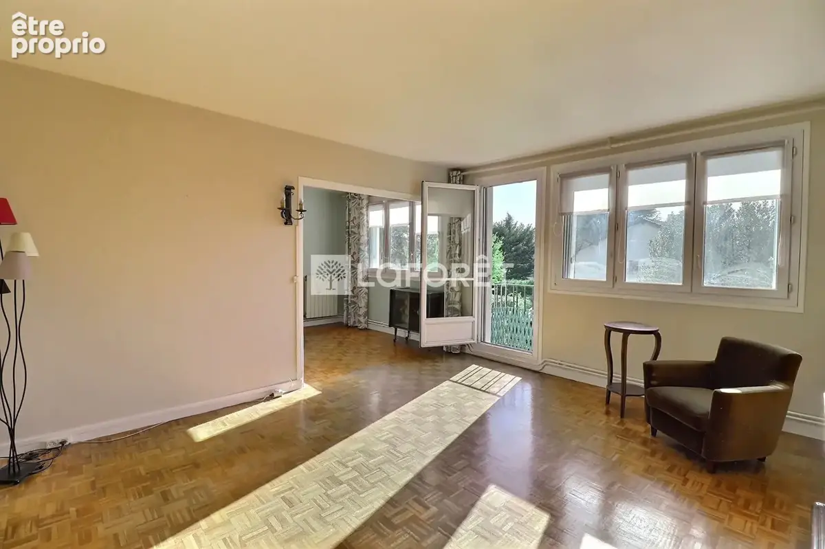 Appartement Vitry Sur Seine 4 pièce(s) 74 m2 - photo 2
