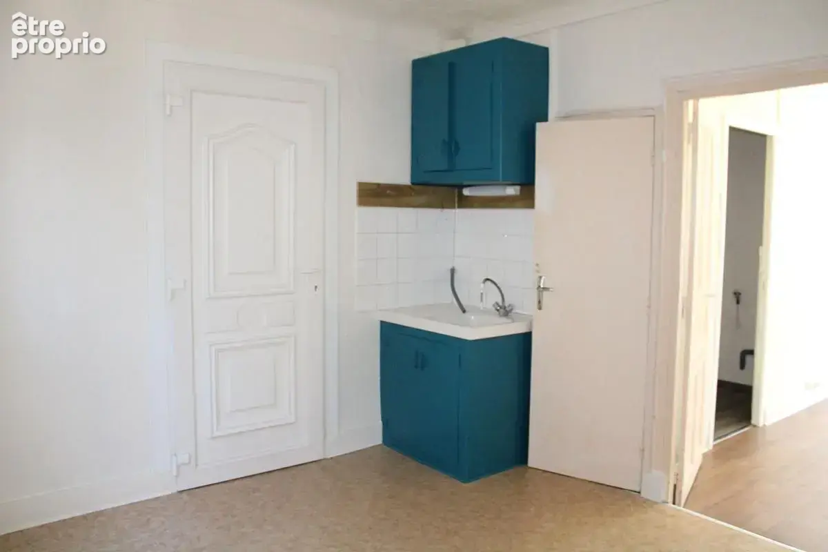 2 immeubles Ensemble immobilier avec plus de 830 m² exploitables. Fort potentiel de rentabilité - photo 14