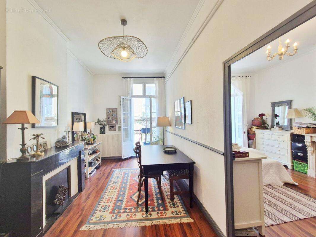 Appartement à BEZIERS