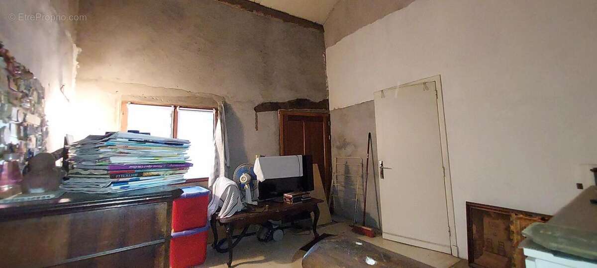 Maison à LES MARTYS