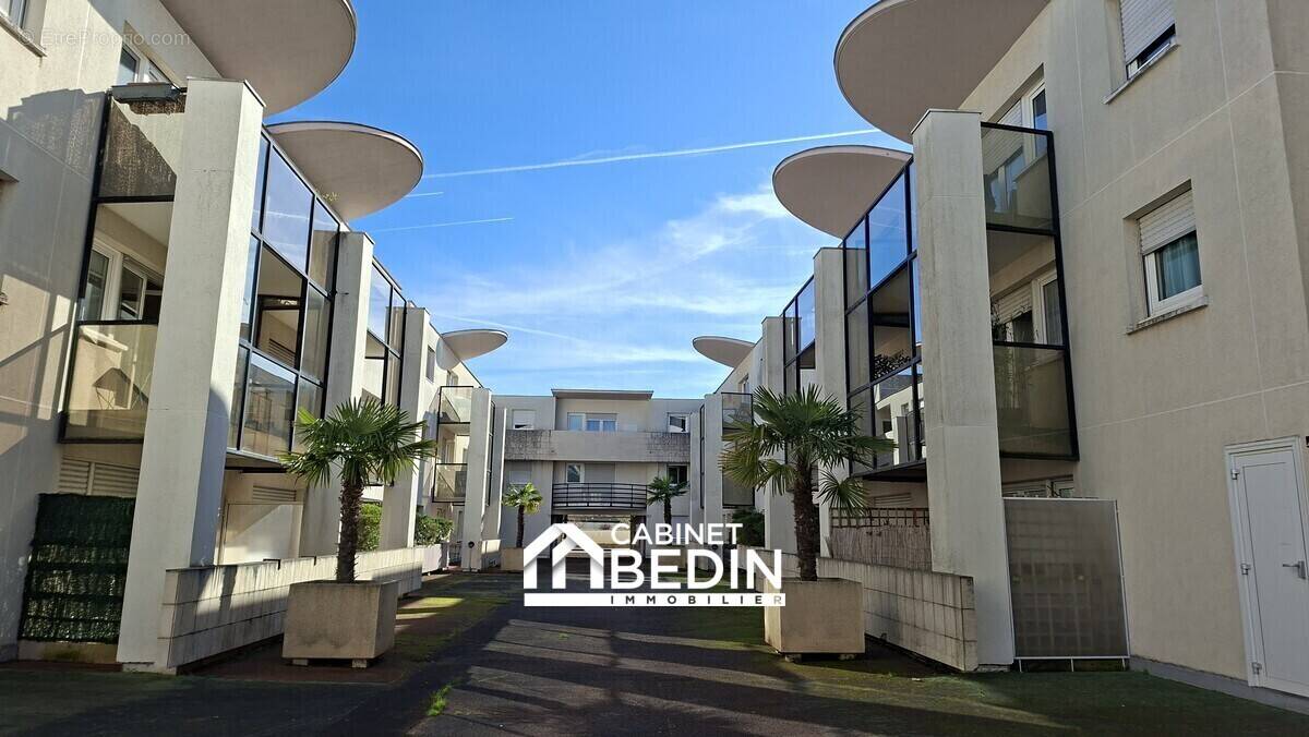 Appartement à BORDEAUX