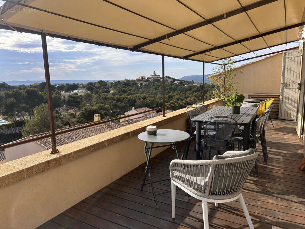 Appartement à MALLEMORT