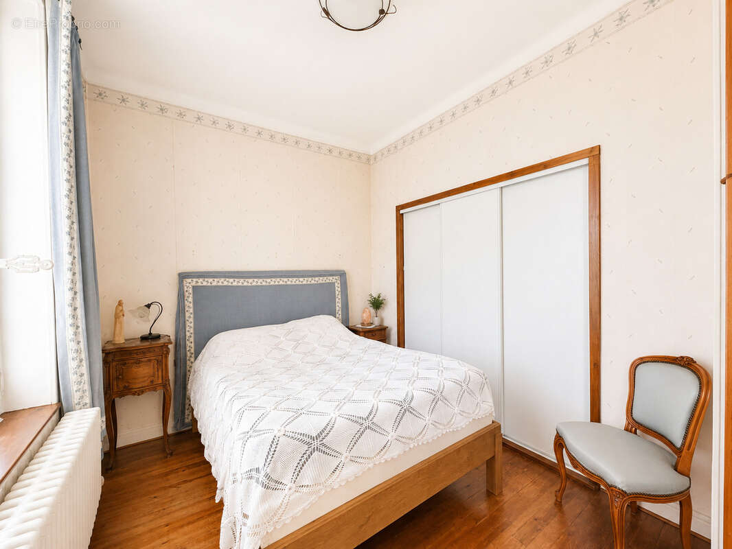 Maison de charme située Montée Saint-Marcel à Vienne - photo 10