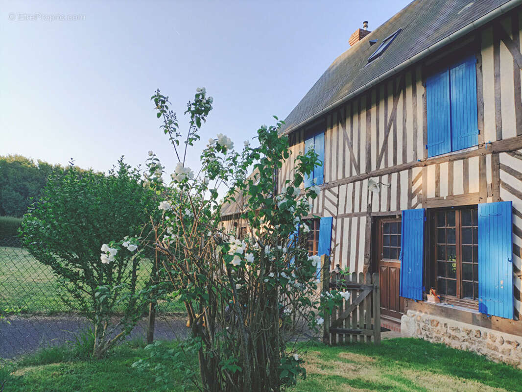 Maison à PONT-L&#039;EVEQUE