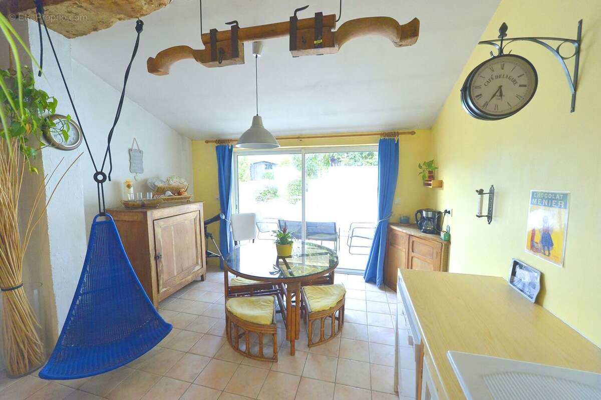 Maison à SEMUSSAC