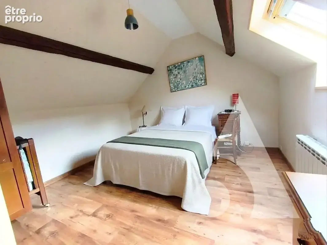 Longère 5 chambres + gîte 2 chambres + dépendances - photo 16