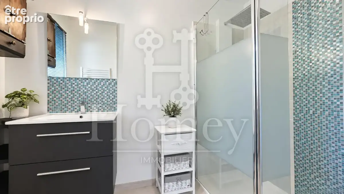 MAISON CONTEMPORAINE (2014) - 147m2 - 4 Chambres - Terrain 1400m2 sans Vis-à-Vis - Dalle Piscine Prête - Pergo - photo 15