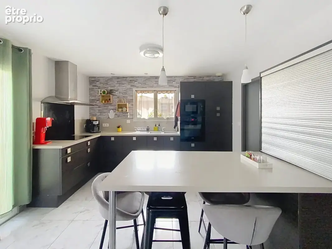 Maison 130 m² à La Sauziere-Saint-Jean  - photo 7