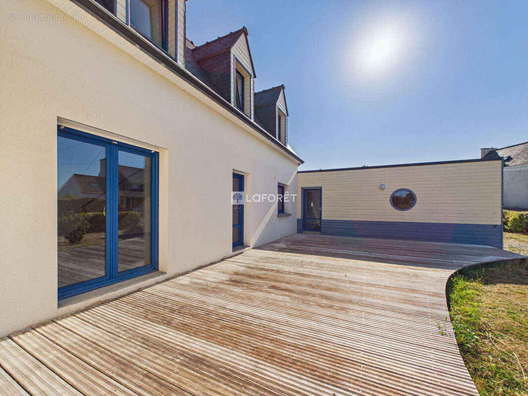 Maison Plozevet 5 pièce(s) 91 m2 - photo 9
