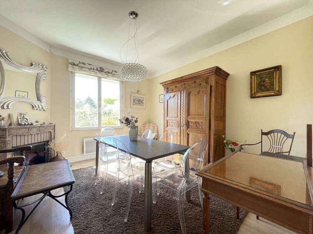 Maison à CHATELGUYON