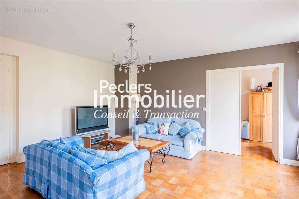 Appartement à RUEIL-MALMAISON