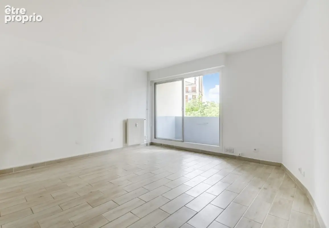 Appartement à PARIS-19E