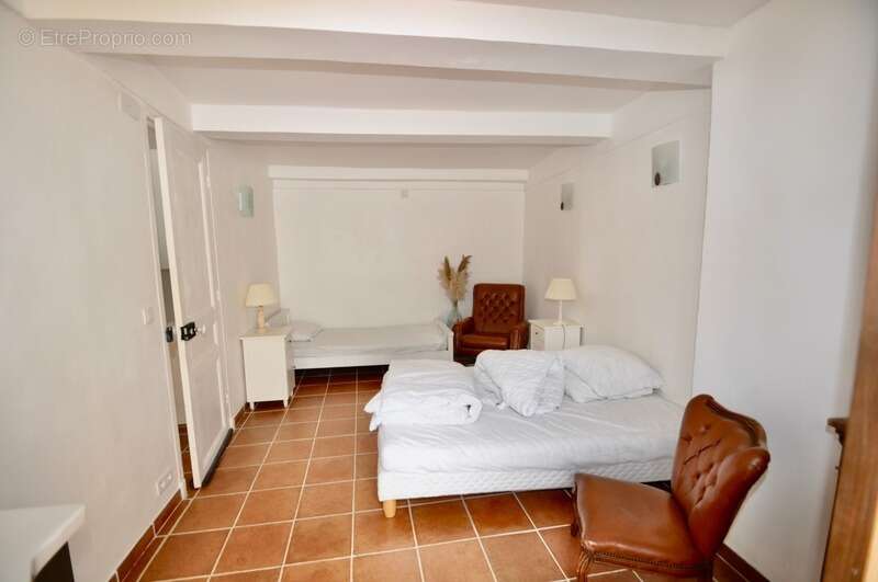Dpt Alpes des Alpes Maritimes (06), GUILLAUMES à vendre Belle Maison de village 4 pièces, 70 m², Terrasses, Caves, Vue - photo 10