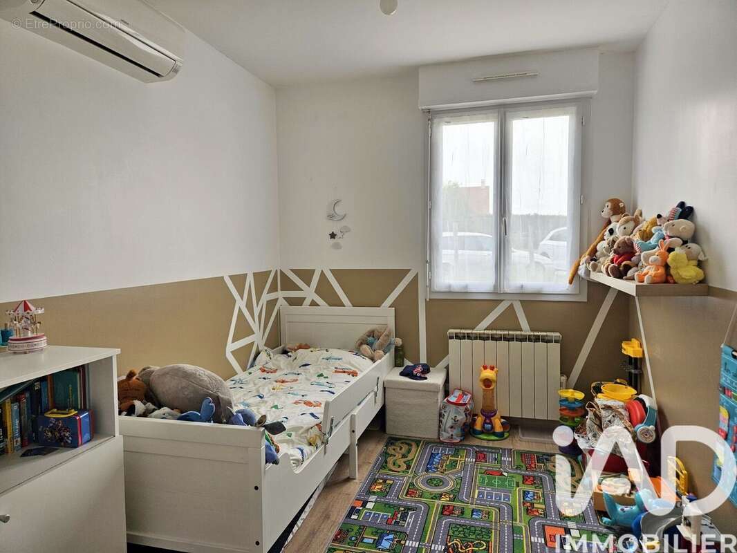 Maison 95 m² à Saint-Leger-Triey  - photo 7