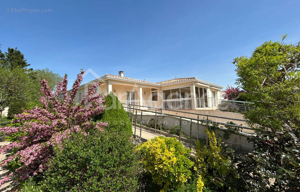 Maison à SAINT-PALAIS-SUR-MER