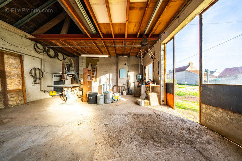 Maison à CESSEY-SUR-TILLE