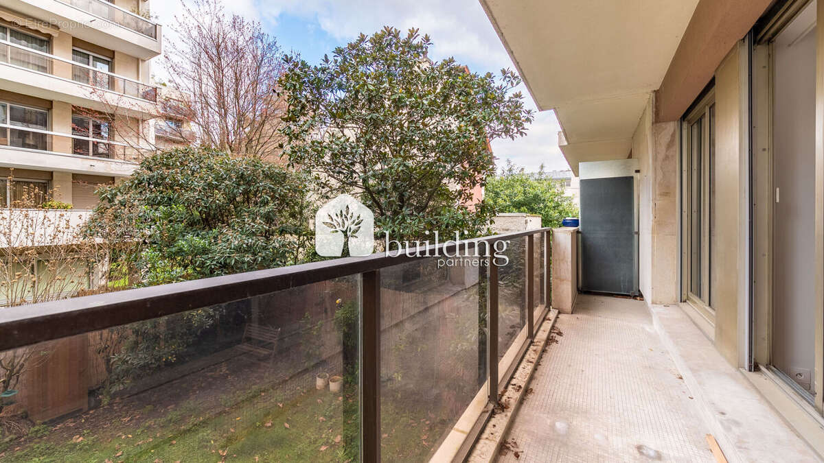 Neuilly Île de la Jatte - Appartement 3 pièces 53 m² avec 8 m² de balcon - photo 9
