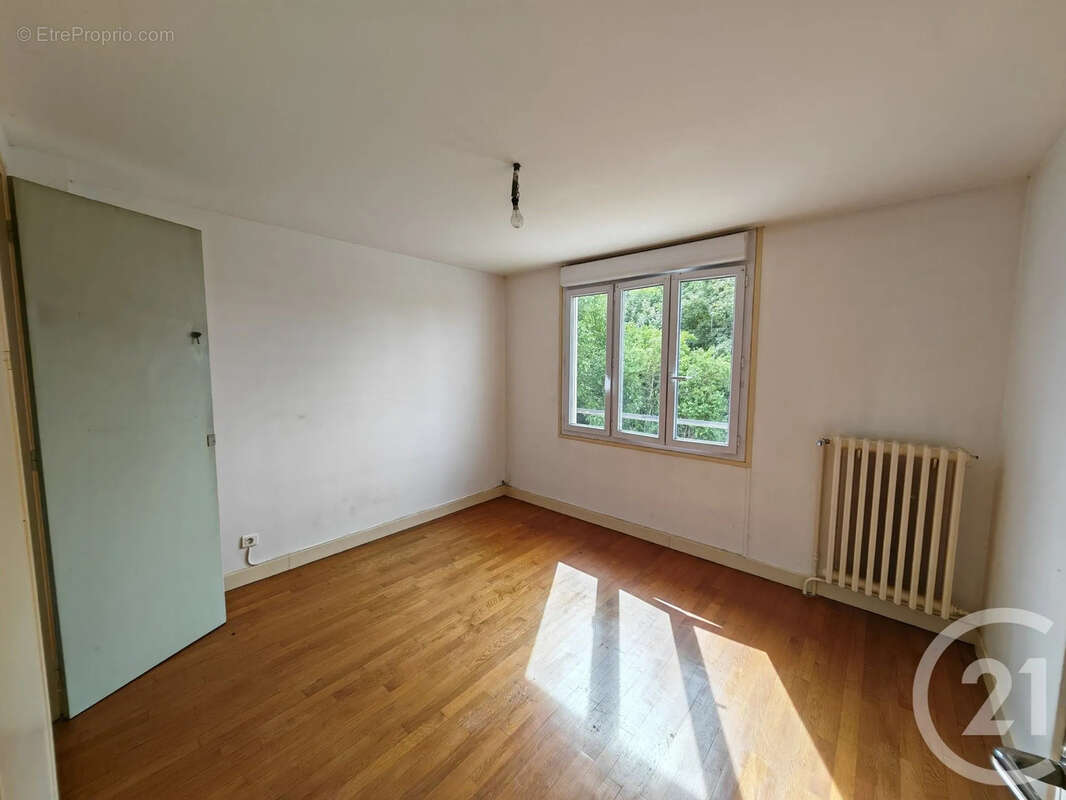 Maison 133 m² à Villeseneux  - photo 4