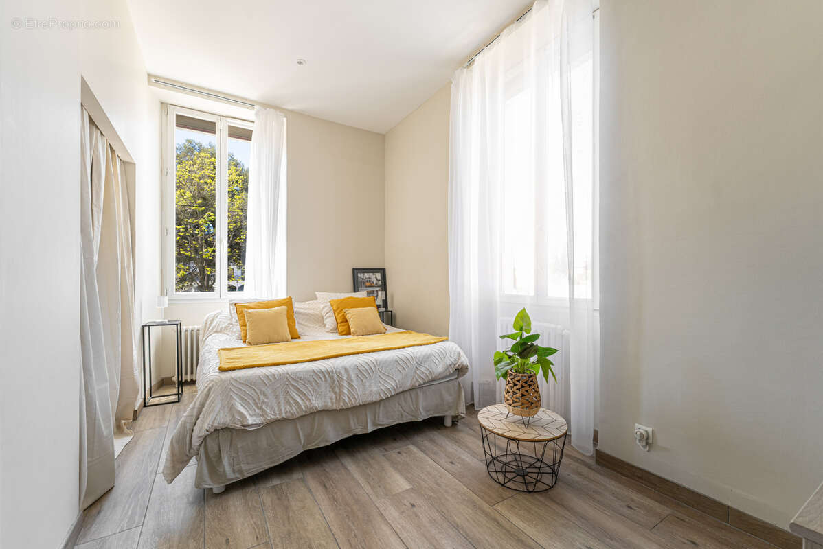 Appartement à MARSEILLE-11E