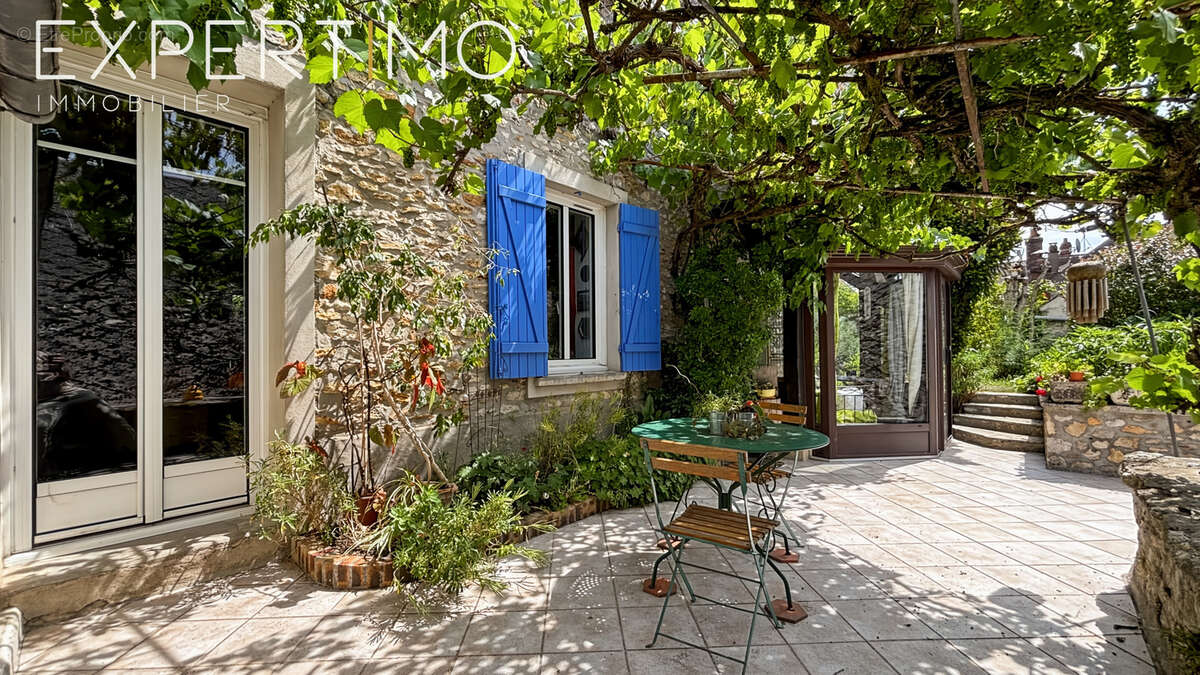 Maison à ETAMPES