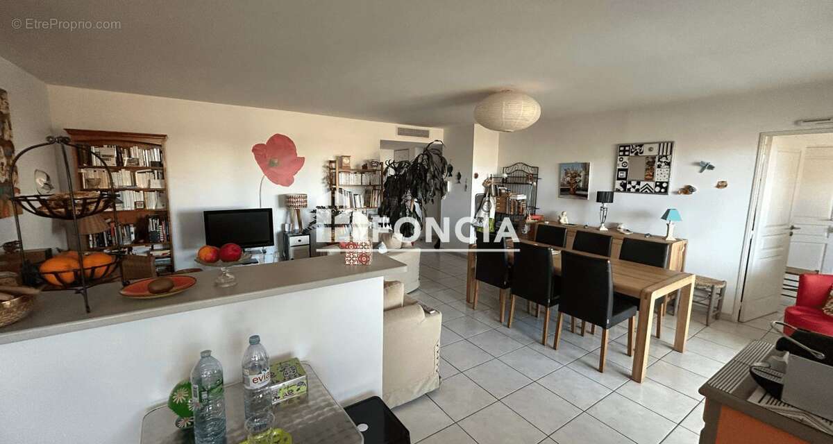 Appartement à MARSEILLE-8E