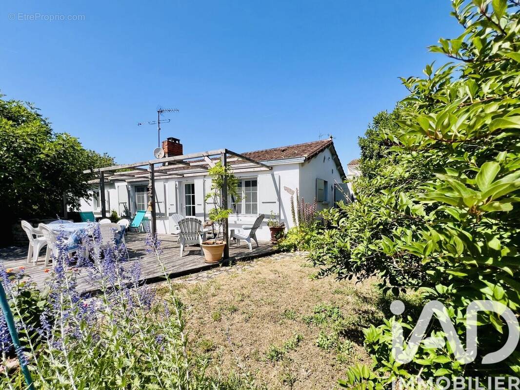 Photo 1 - Maison à SAINT-XANDRE