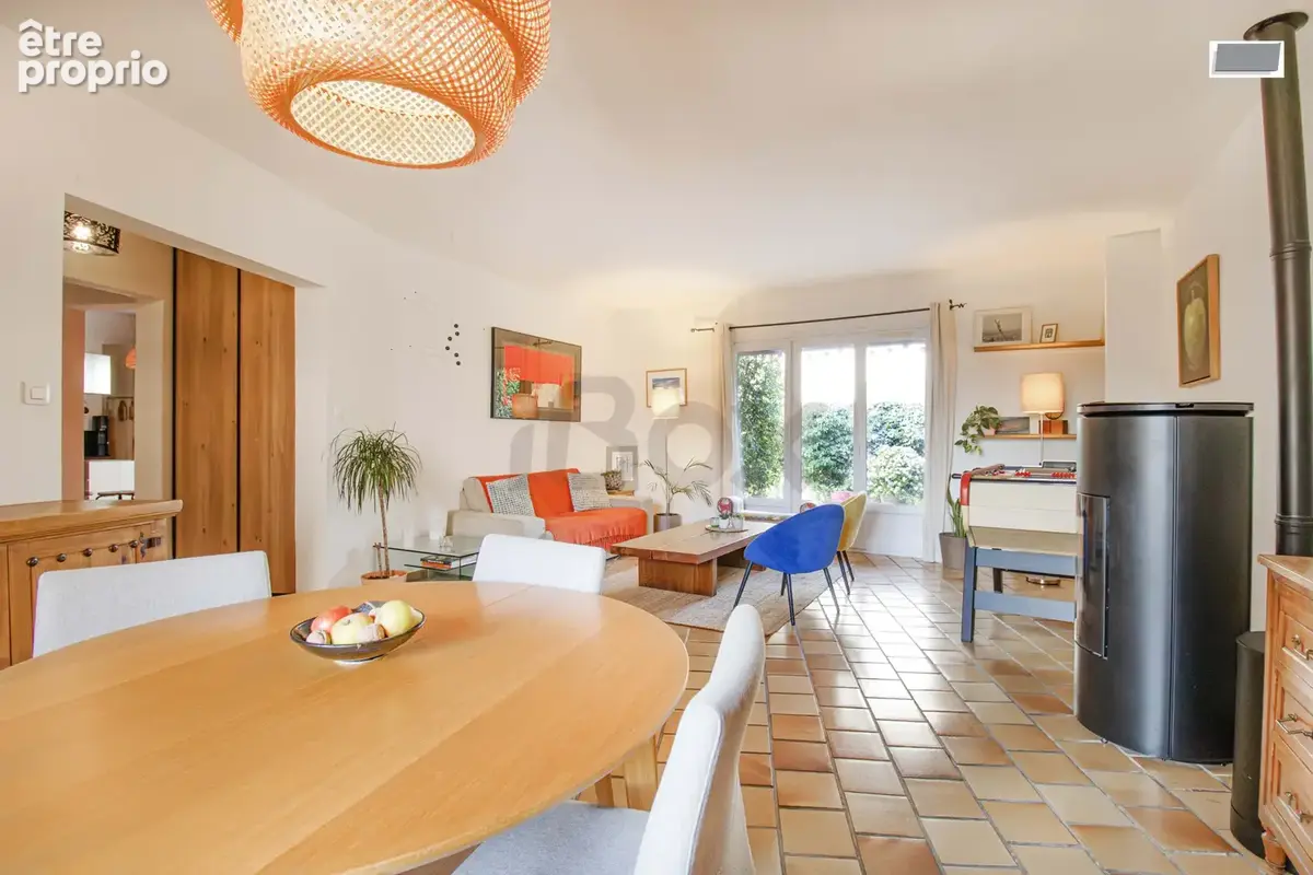 SANARY SUR MER, maison de 112m2 idéalement située - photo 9