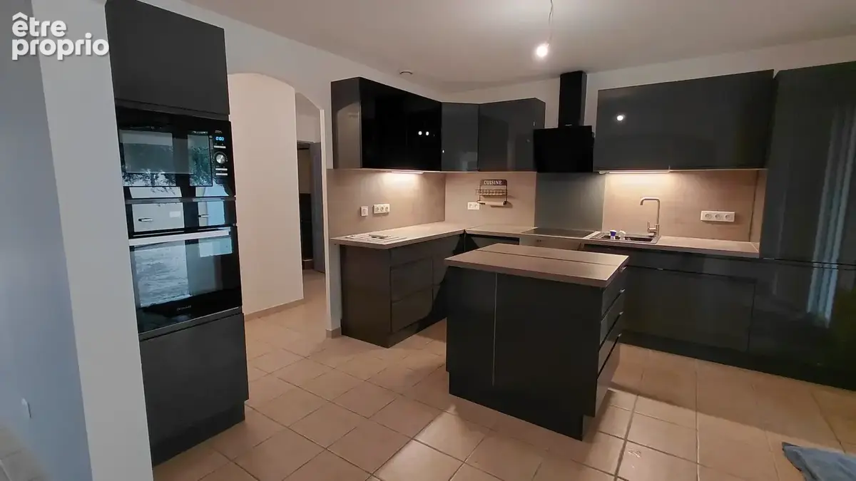 Maison 4 pièces 98 m² à vendre à Donzere (26290) - photo 1