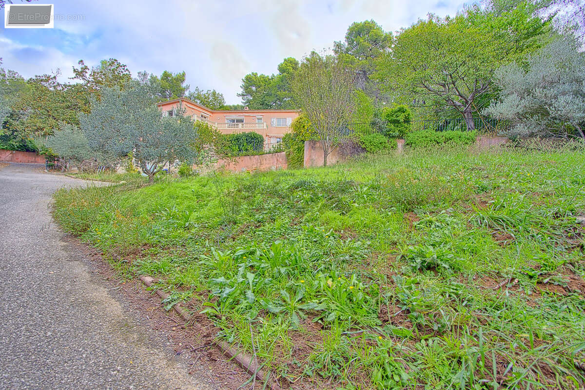Maison à HYERES