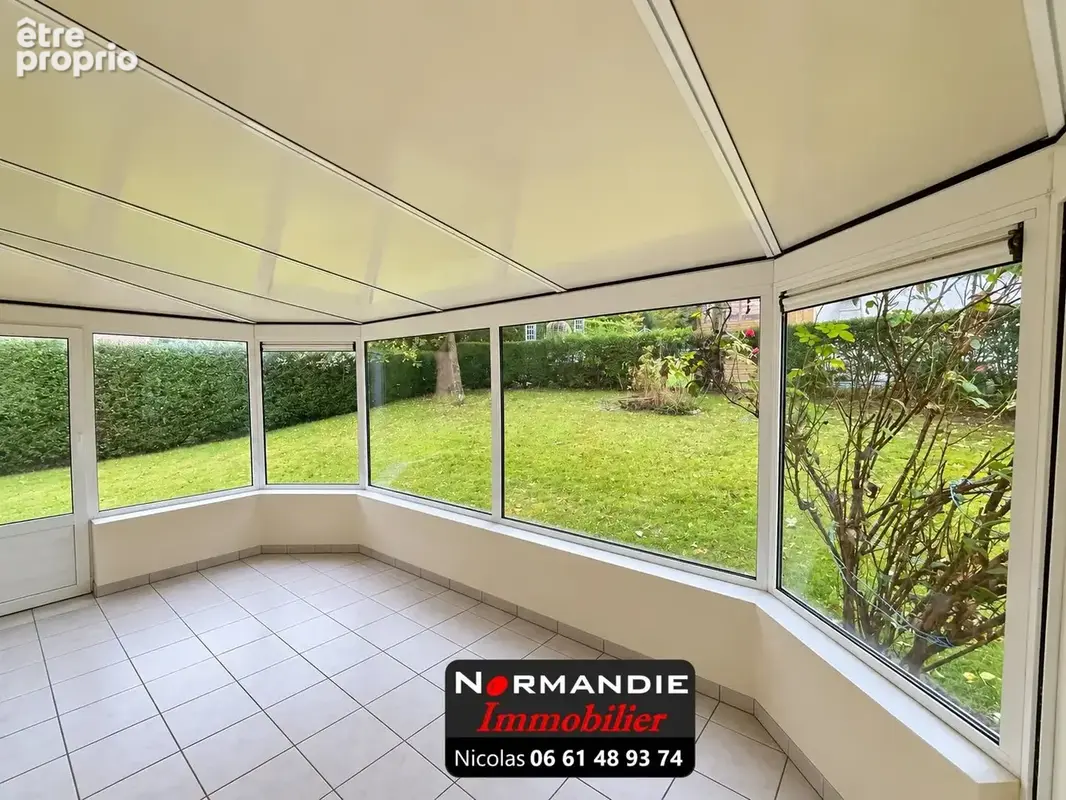 Rare et exceptionnelle maison 4 chambres Lillebonne 163 000 € - photo 4