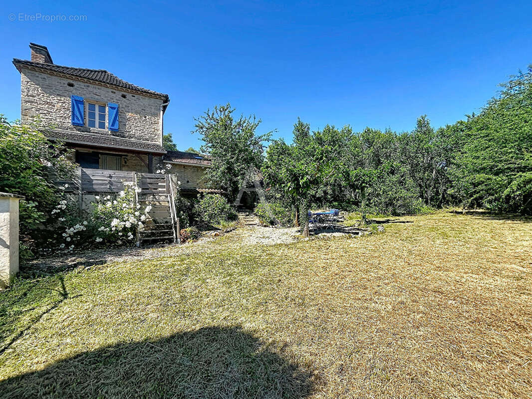 Maison en pierre avec jardin proche Prayssac - photo 14