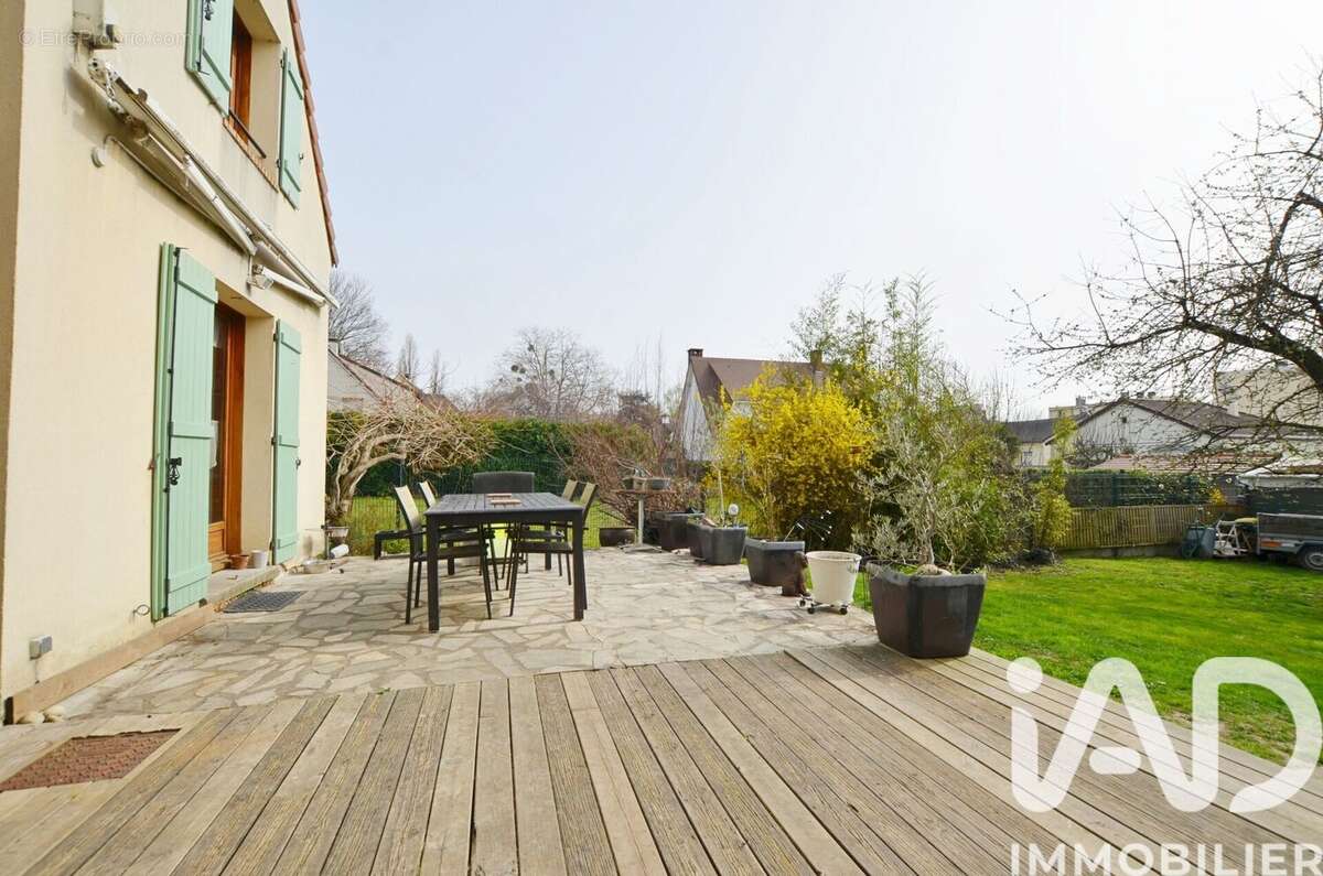 Photo 5 - Maison à SAINT-GRATIEN