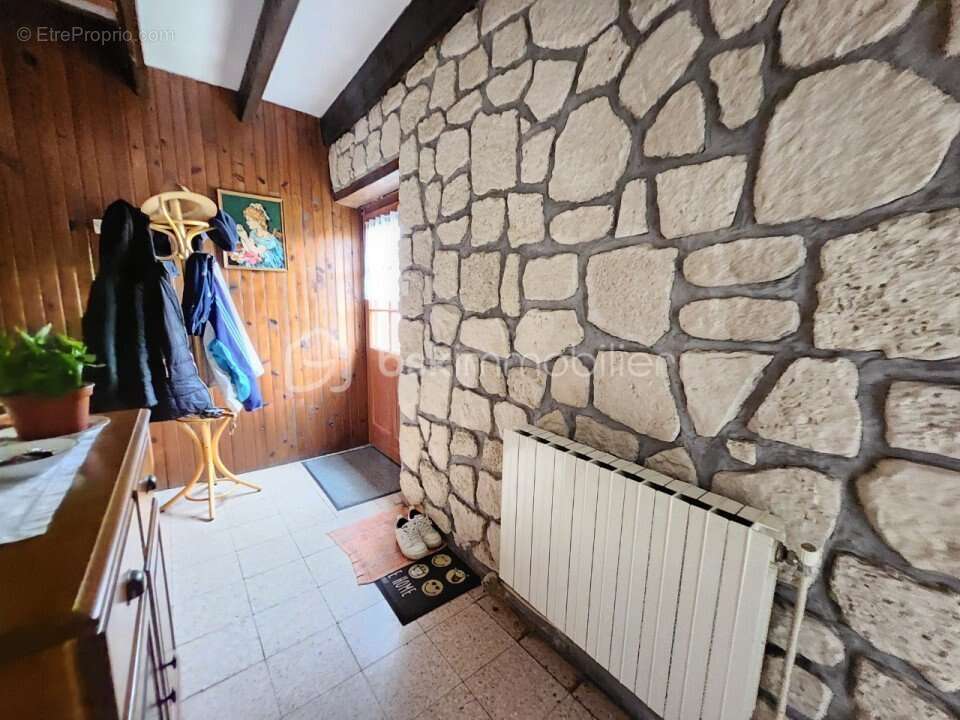 Maison à SAINT-LEGER-LE-PETIT