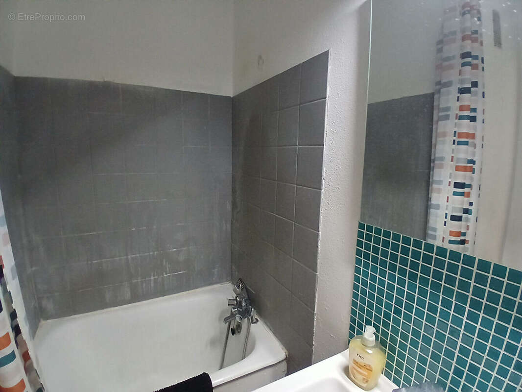 Appartement à HEROUVILLE-SAINT-CLAIR