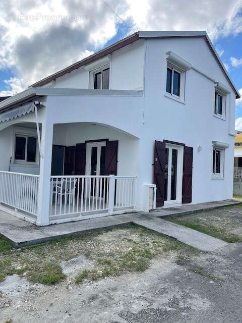 Maison à LE MOULE