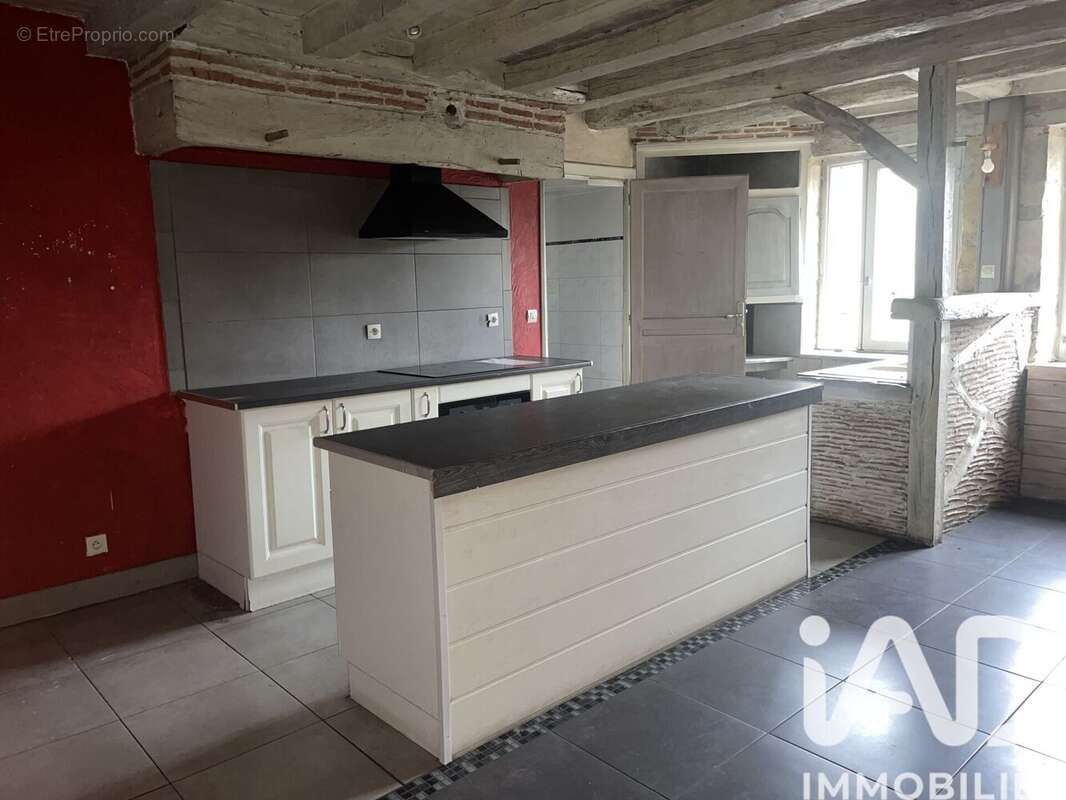 Maison 132 m² à Pouzy-Mesangy  - photo 5