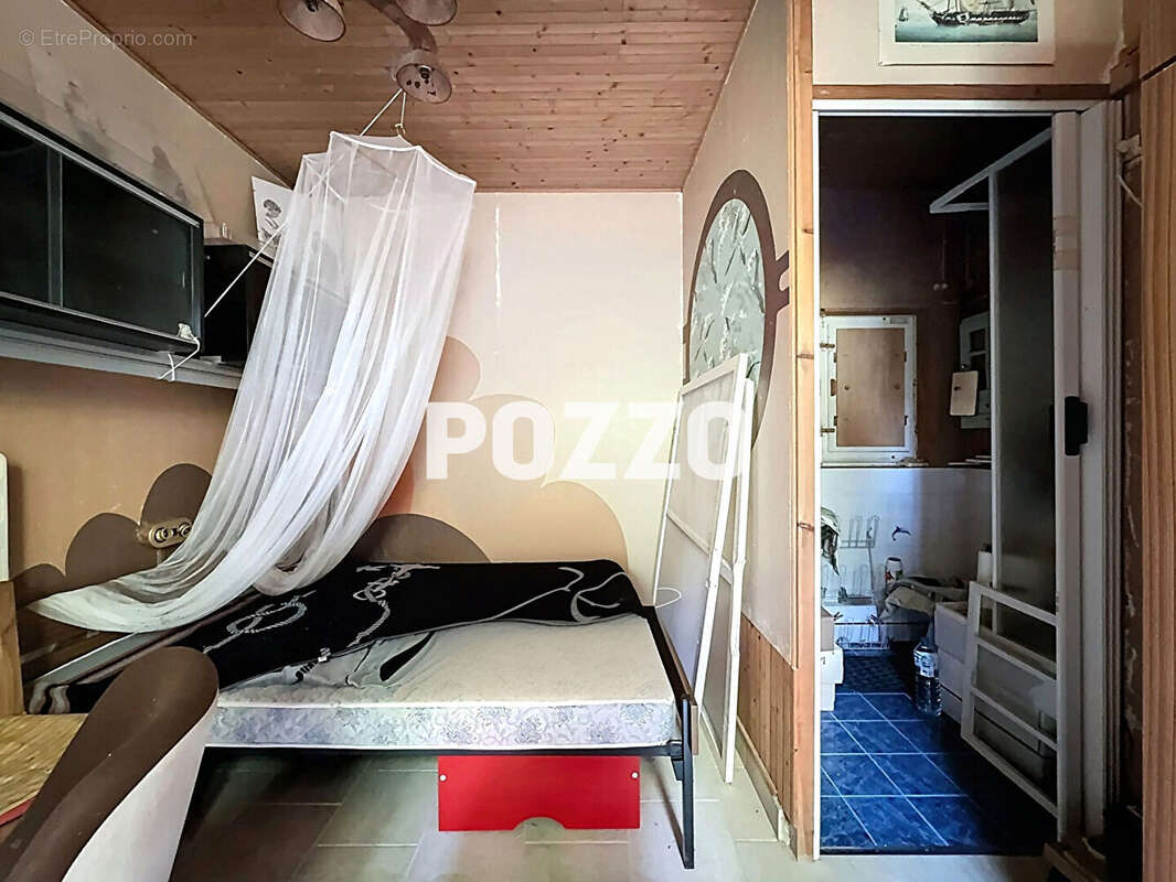 Terrain à LINGREVILLE