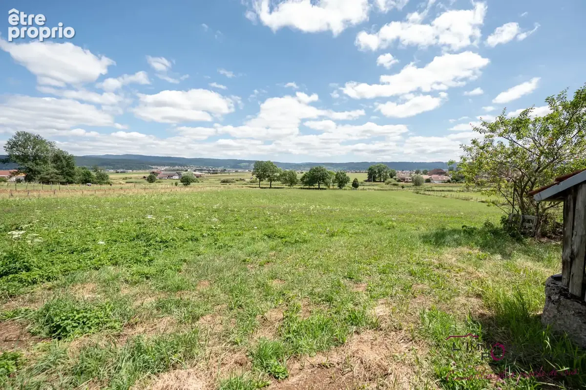 Dommartin - corps de ferme à rénover - environ 750 m2 exploitables - photo 19