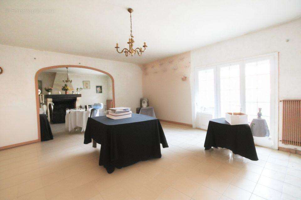 'Après' Pièce de Vie - Maison à SAINT-GERVAIS