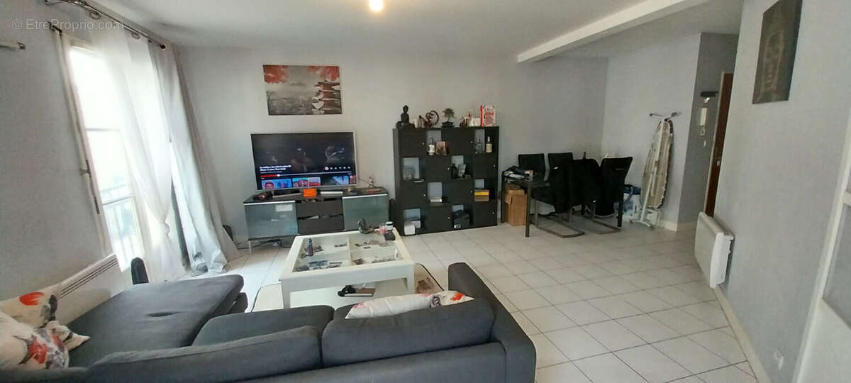 Appartement à EPERNON