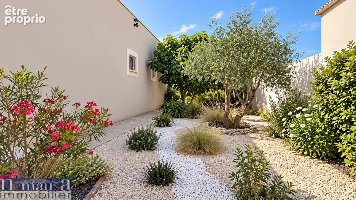 POULX  Villa plain-pied 156 m2, 4 chambres, studio indépendant, piscine, DPE B - photo 2