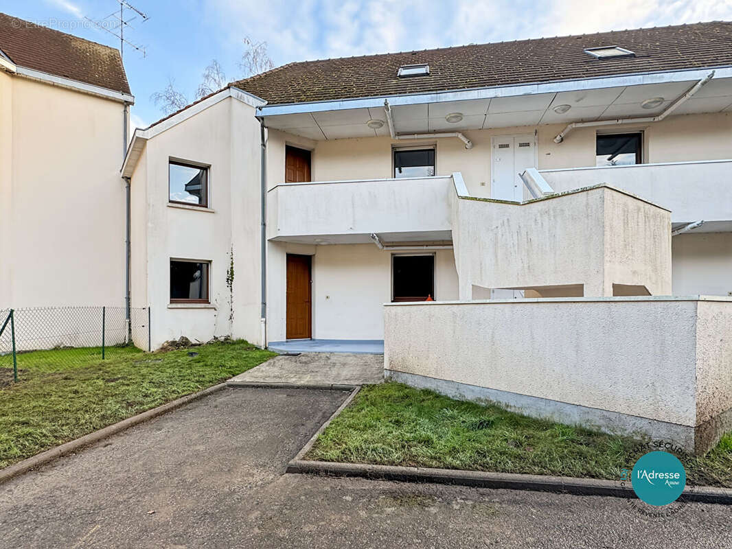 Appartement à MENNECY