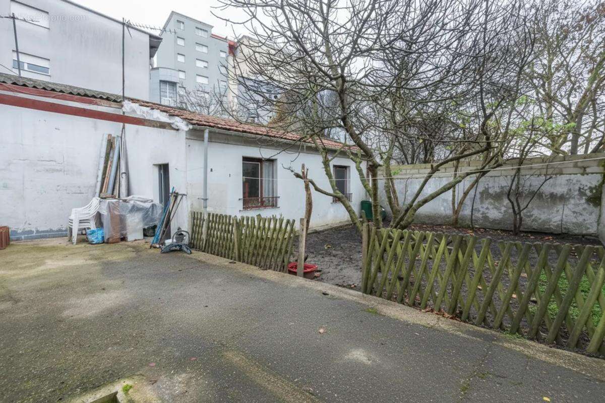 Maison à SAINT-DENIS