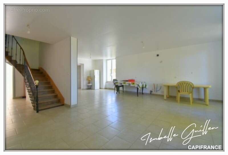 Maison à CHATEAUMEILLANT