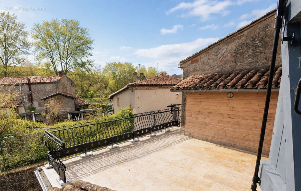 Maison à VAREN