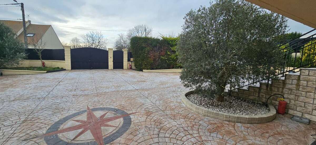 Maison à MITRY-MORY