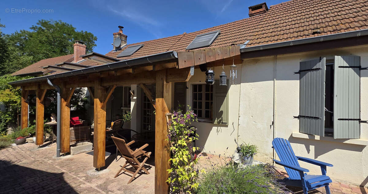 Maison à ISSY-L'EVEQUE
