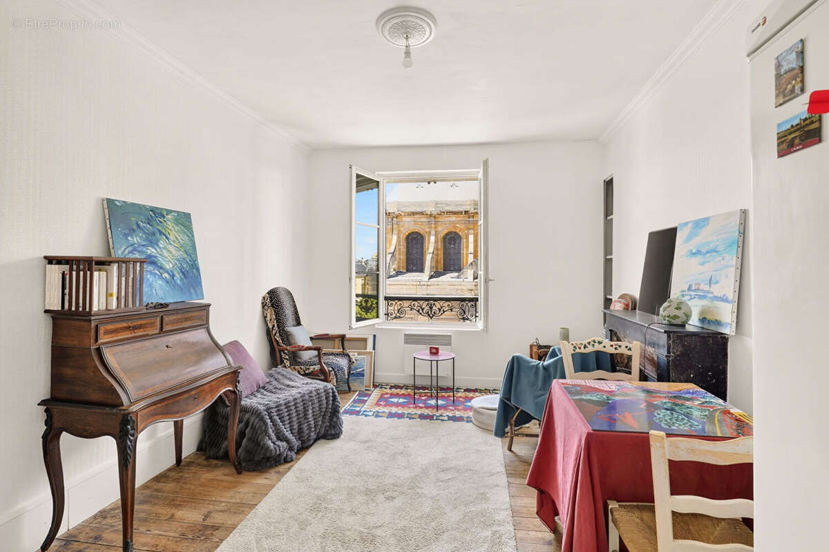 Appartement à VERSAILLES