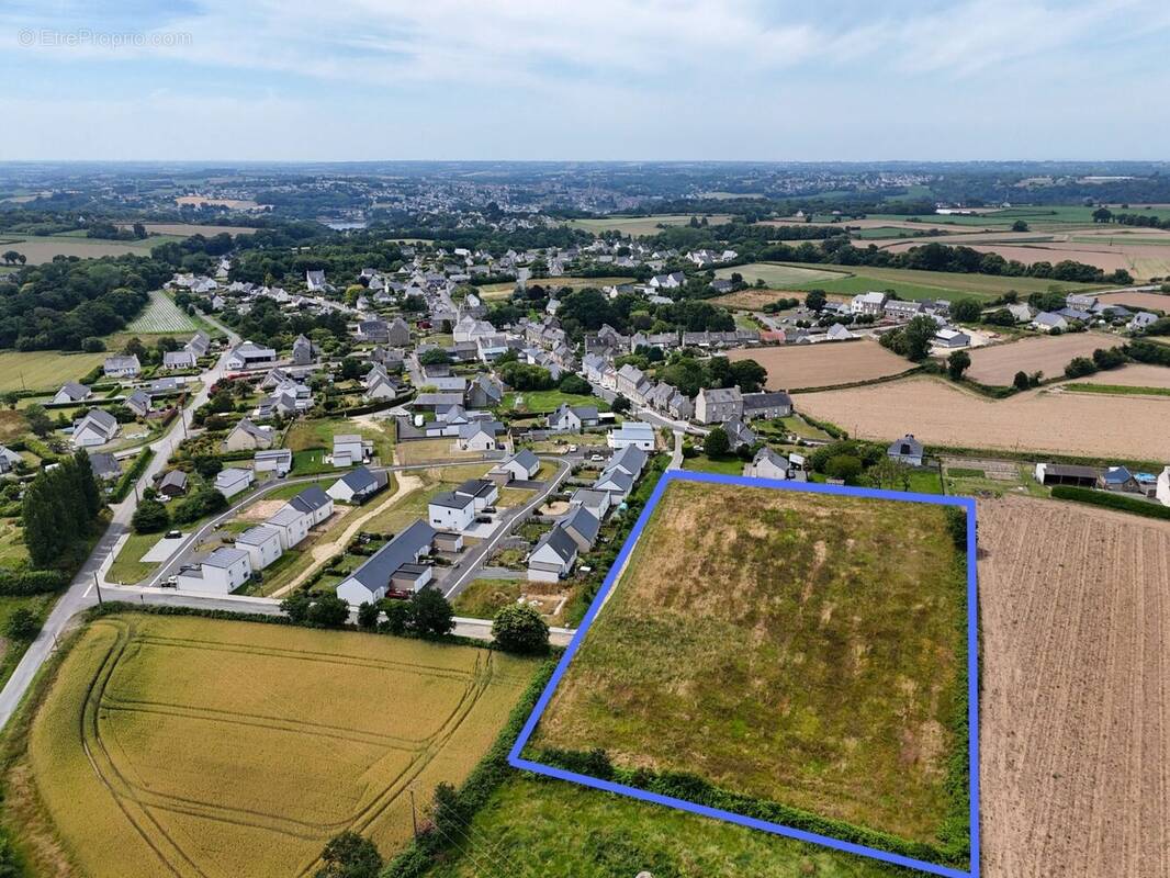 Terrain à TREDARZEC