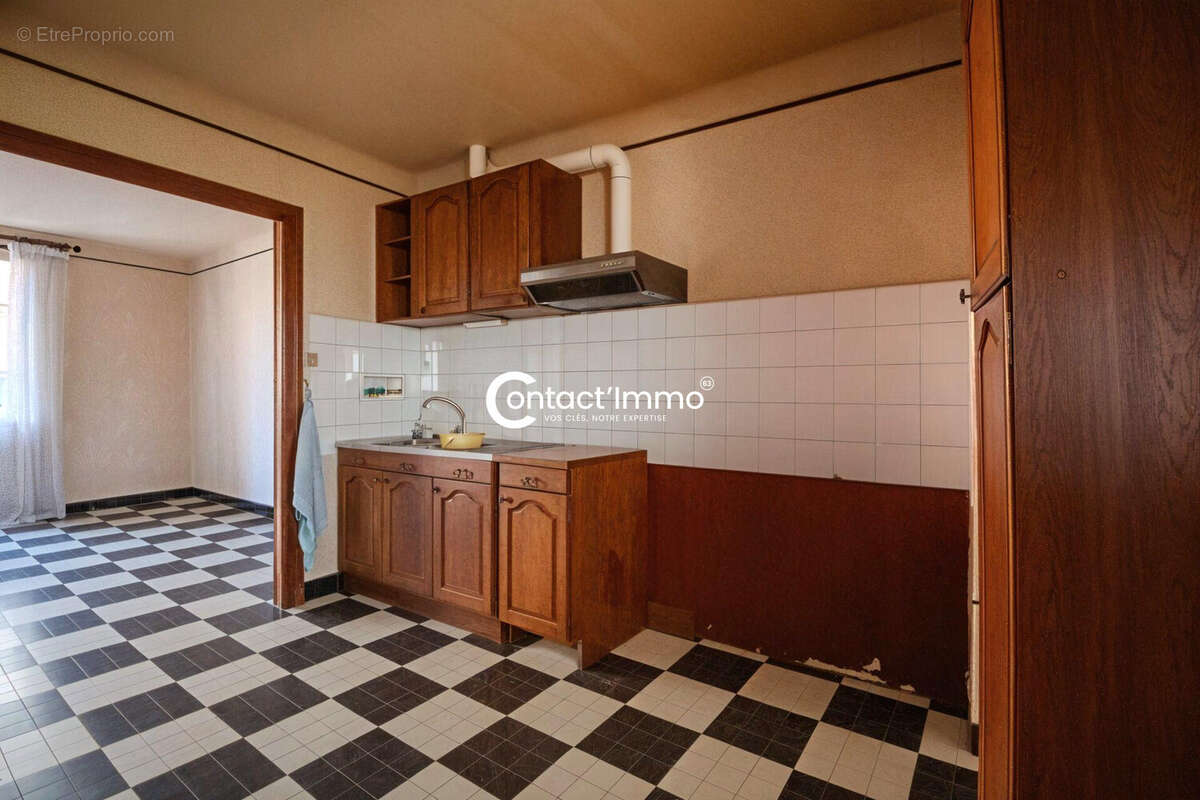 Maison à CHATEAUGAY